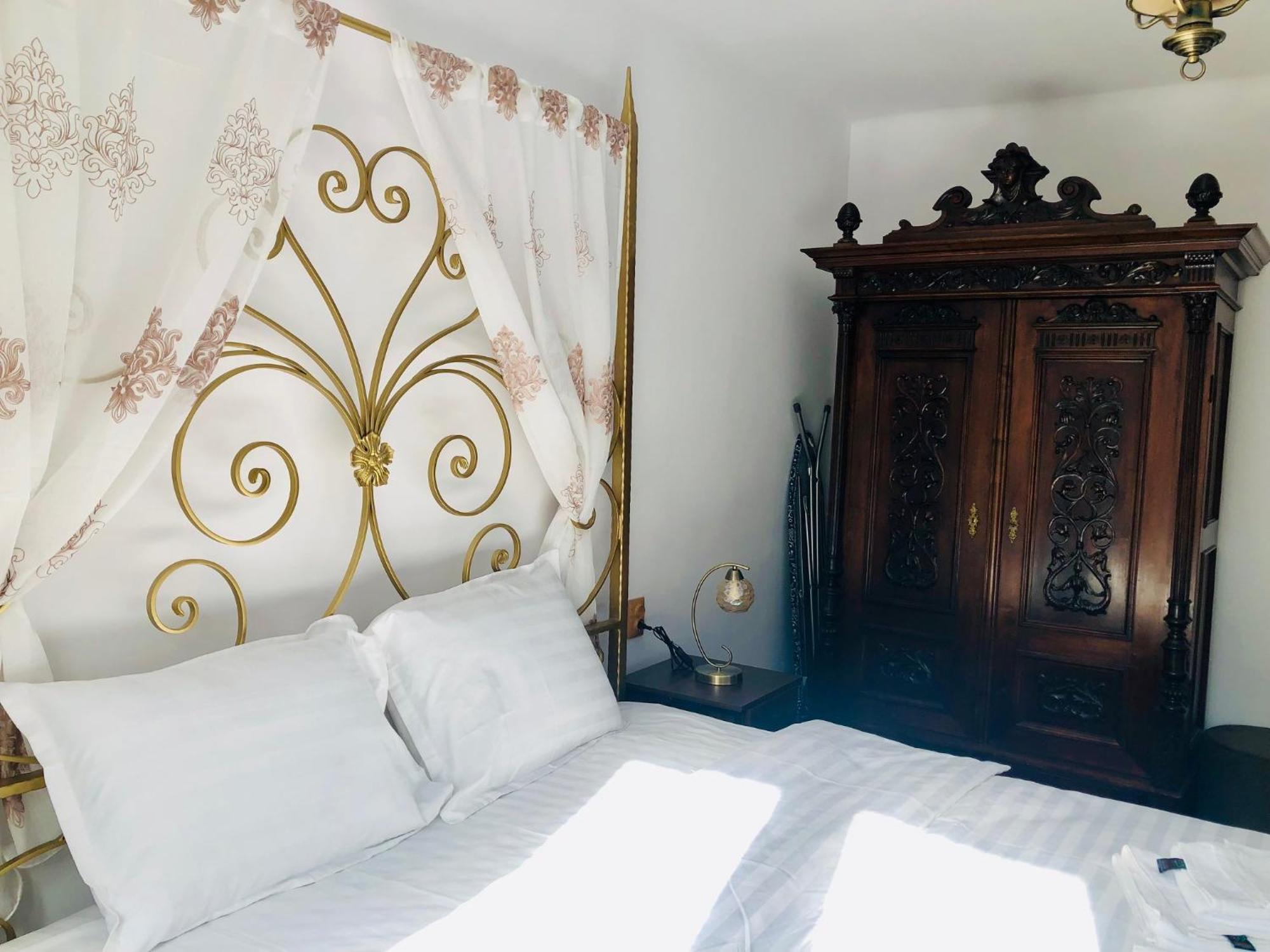 Joy Sadoveanu 1&2 Apartament